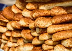 Egyptian Fino Bread with Sesame
