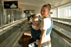 Use Baby Carrier at airports or during city walks to free your hands